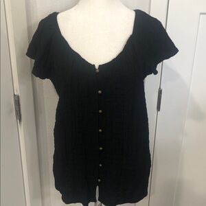 Rewind Black Button-Up Women's Top Minimalist crinkle Gauze Summer Office